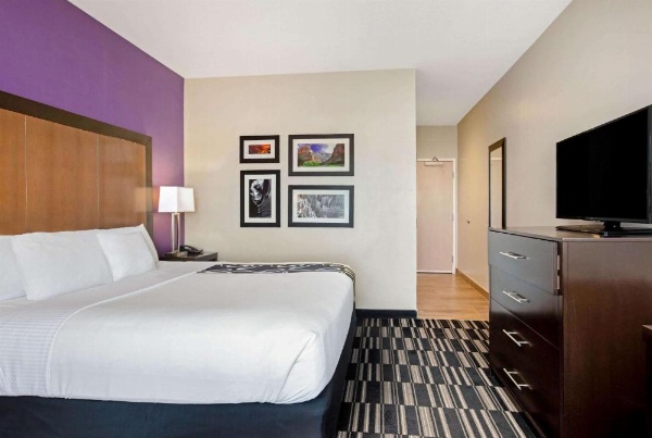 La Quinta Inn & Suites by Wyndham Cedar City image 14