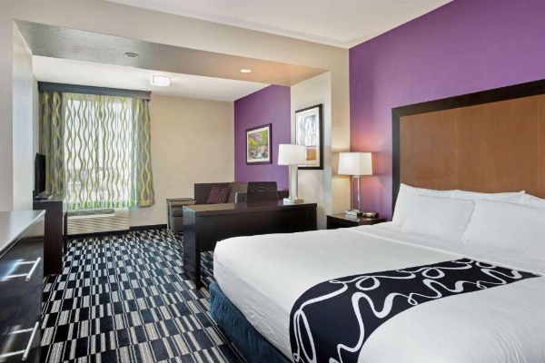 La Quinta Inn & Suites by Wyndham Cedar City image 26